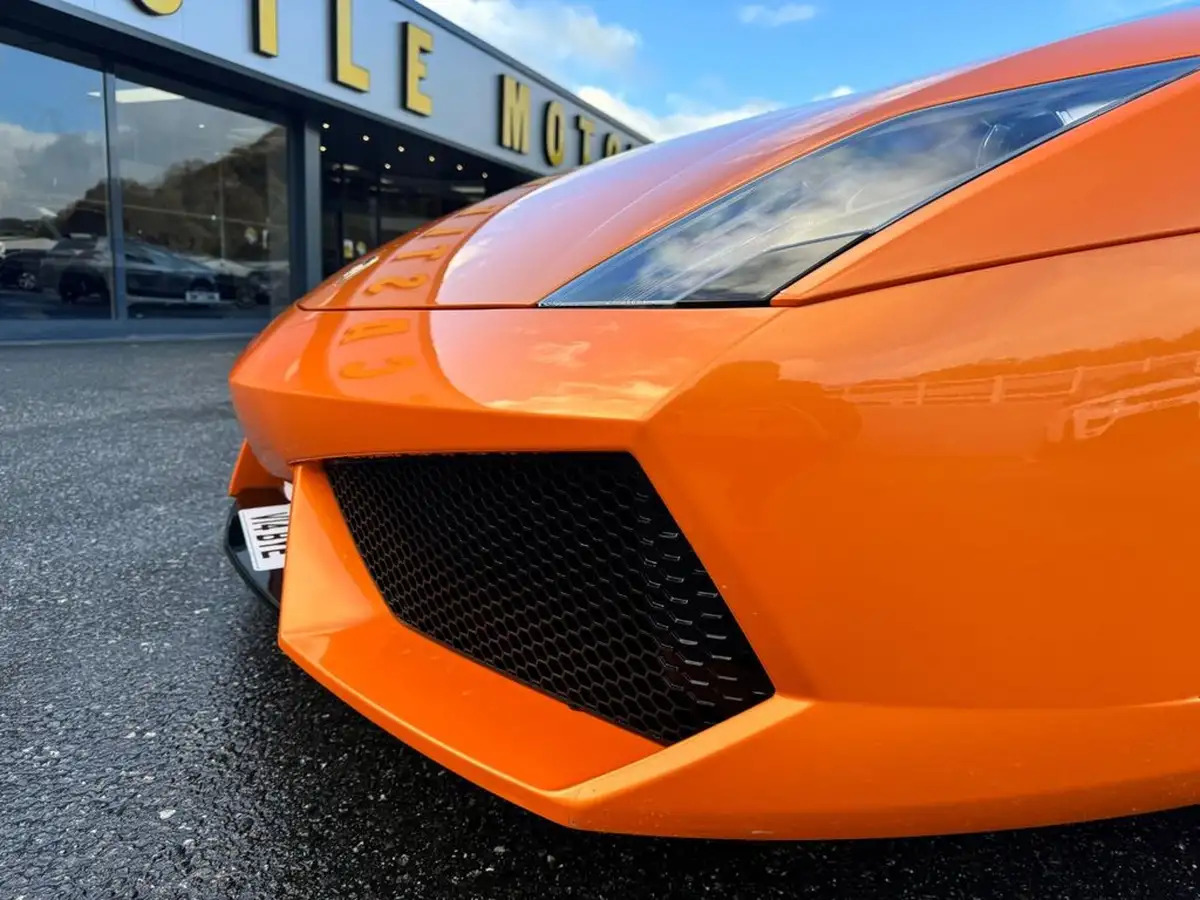 2012-lamborghini-gallardo-big-22