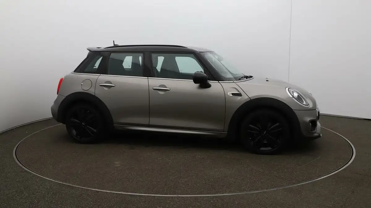 2019-mini-cooper-15-cooper-sport-hatchback-5d-auto-big-39