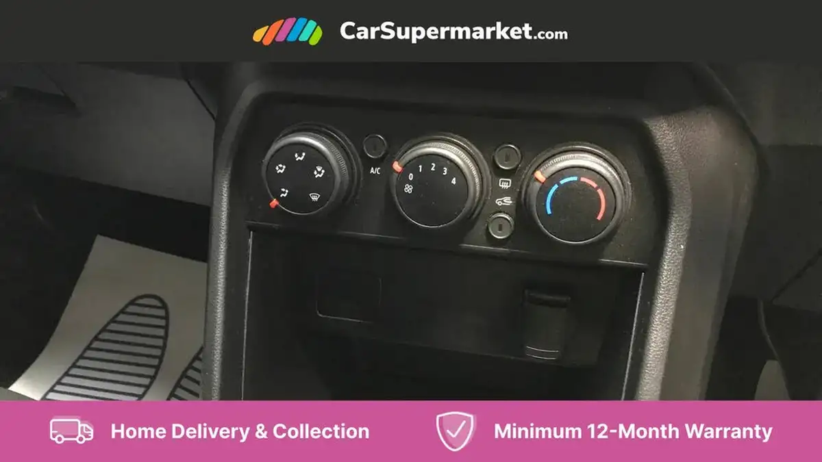 2021-dacia-sandero-10-sce-essential-big-23