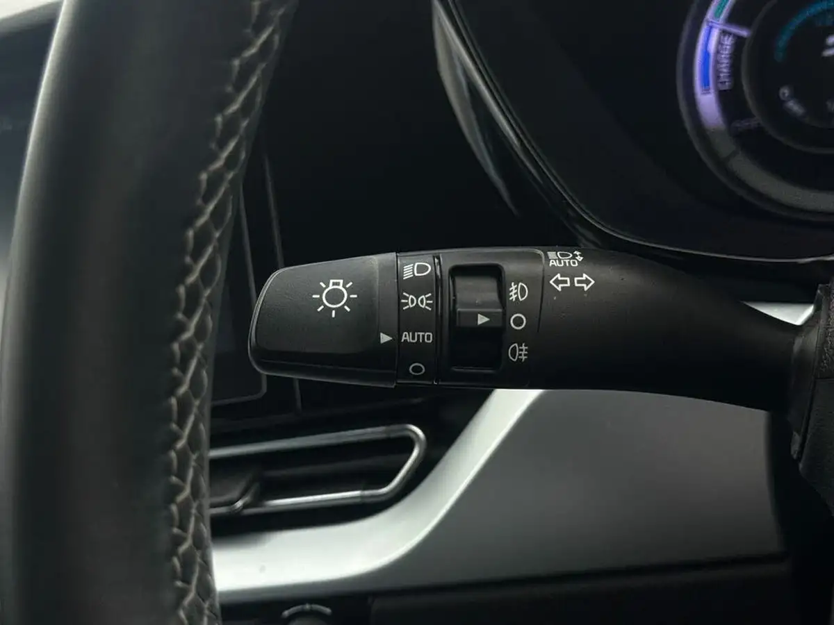 2022-kia-niro-16-gdi-2-139bhp-156kwh-big-37