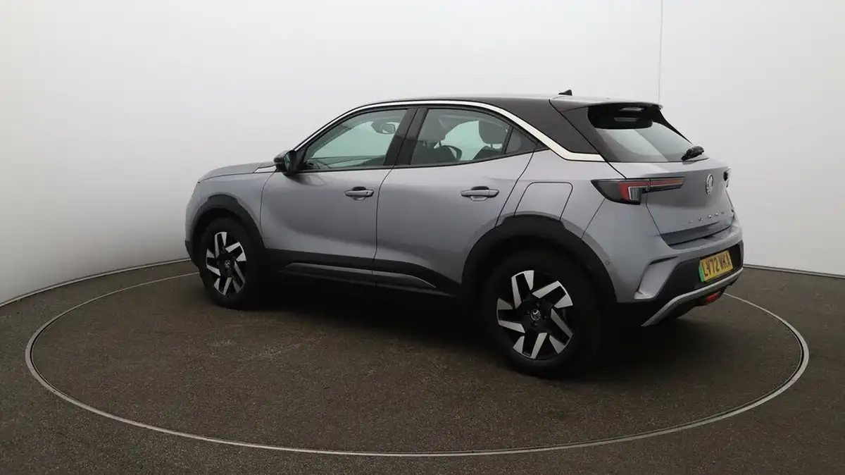2022-vauxhall-mokka-e-elite-premium-big-26