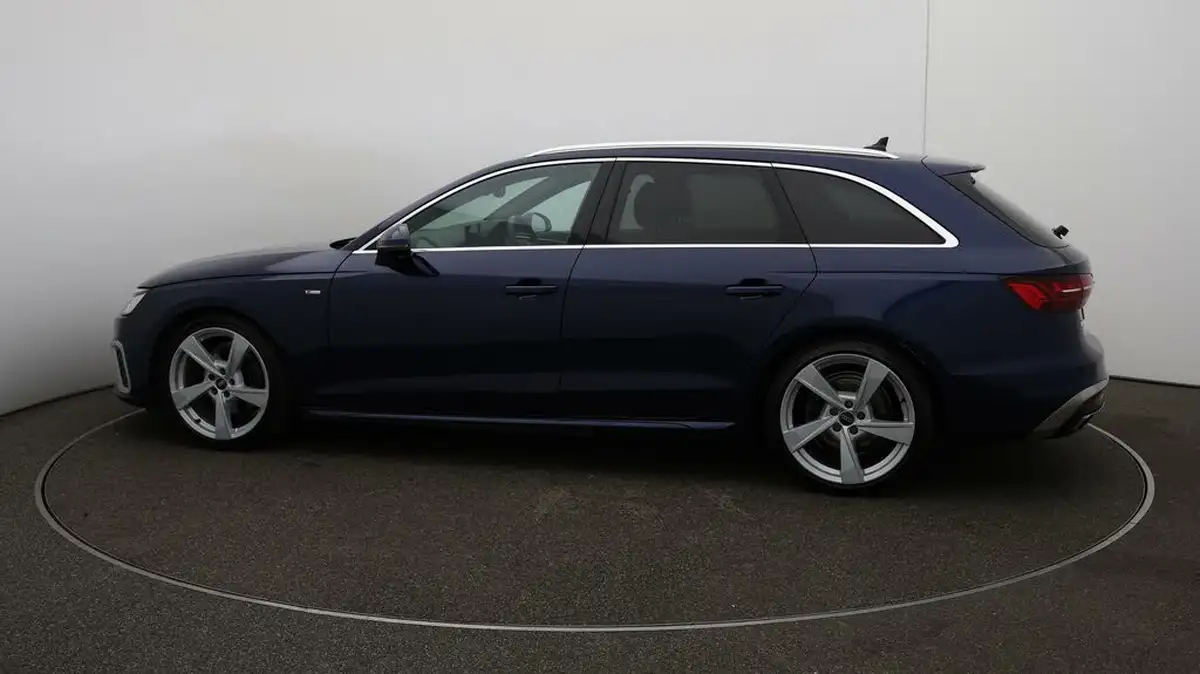 2022-audi-a4-avant-20-35-tfsi-s-line-tronic-big-52