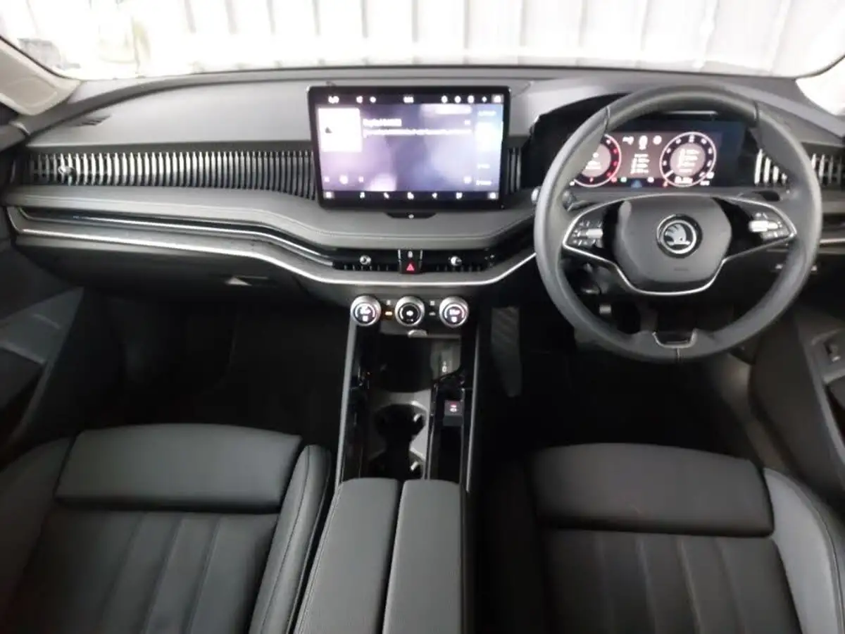 2024-skoda-superb-20tdi-se-l-150ps-scr-estate-dsg-big-2