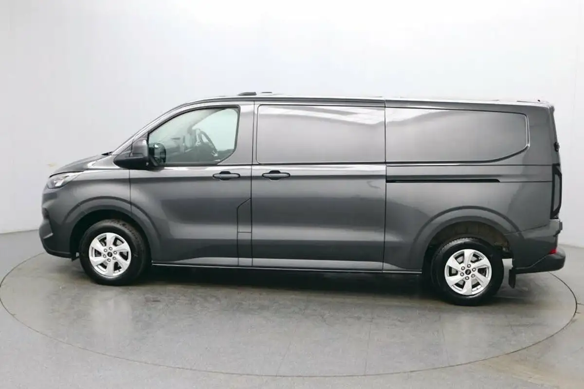 2023-ford-transit-custom-20tdci-320-l2h1-limited-136pseu6e-panel-van-1996cc-auto-big-1