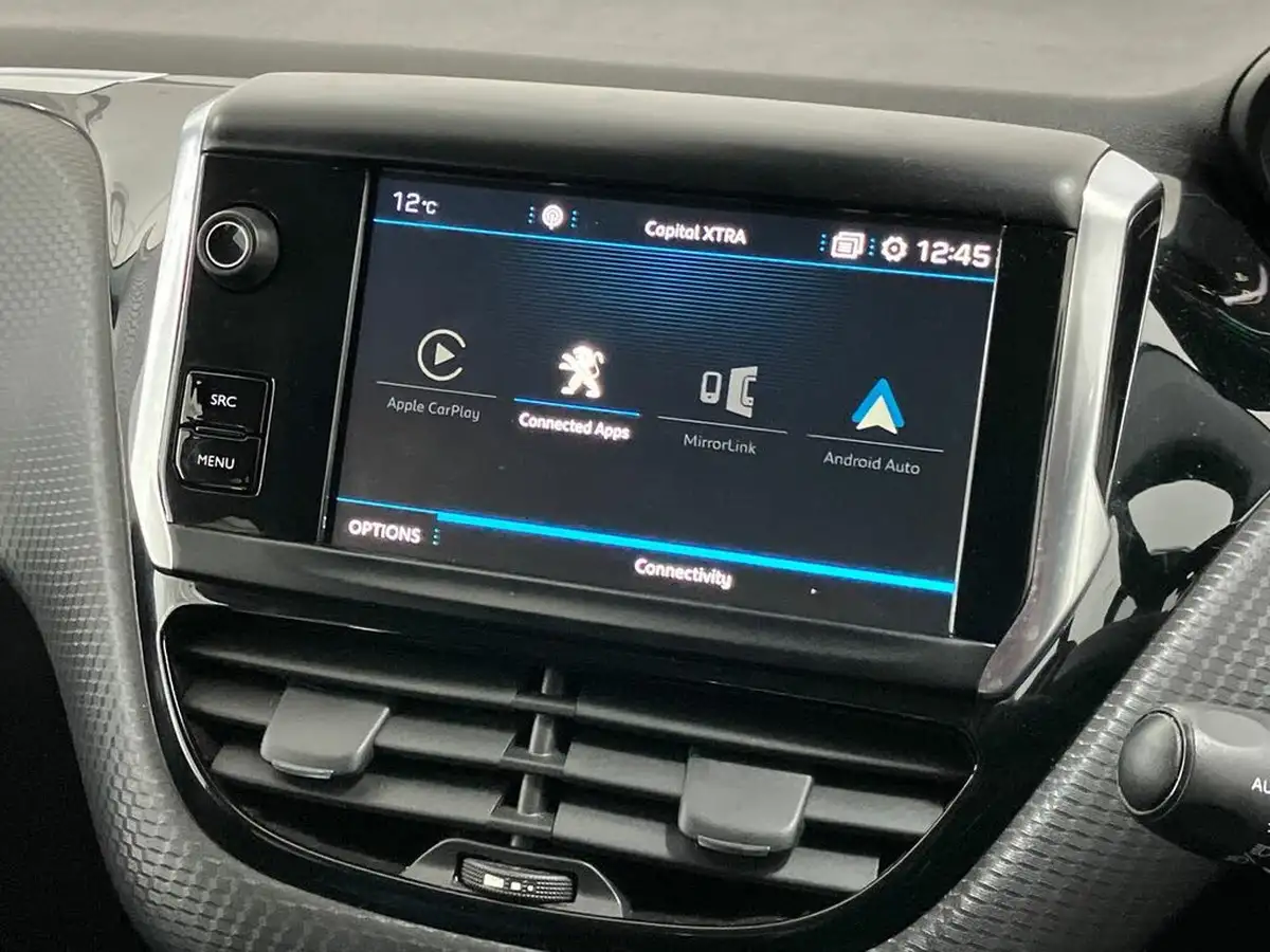 2019-peugeot-208-12-puretech-tech-edition-82bhp-big-26