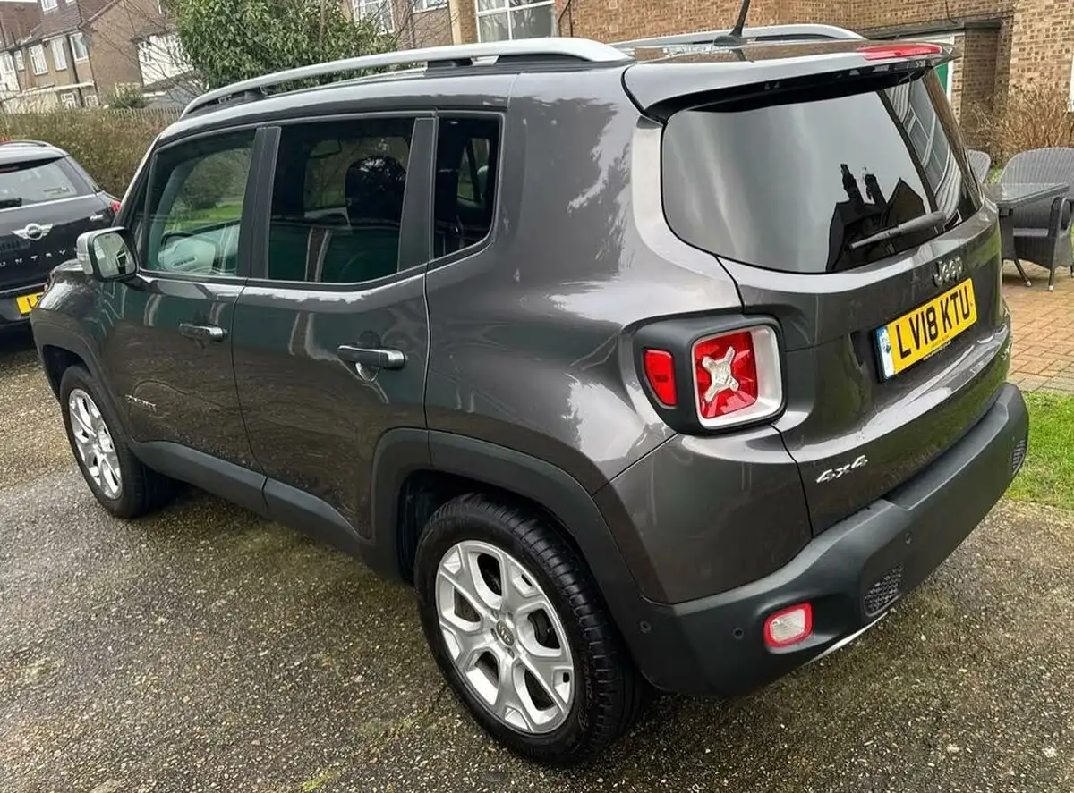 2018-jeep-renegade-20multijet-ii-limited-auto-low-auto-big-7