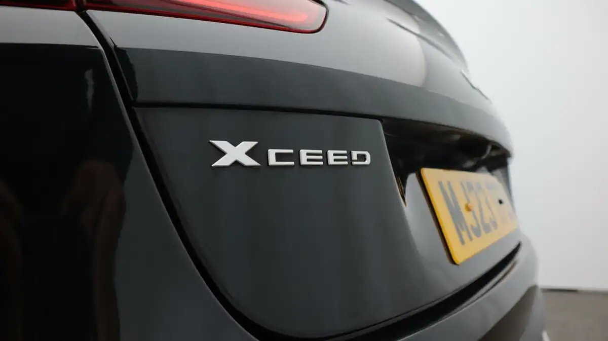 2023-kia-xceed-15-t-gdi-2-158bhp-big-21