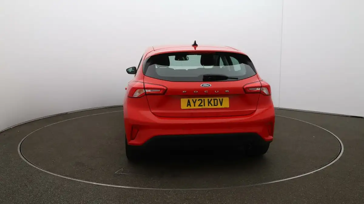 2021-ford-focus-15-titanium-edition-hatchback-big-49