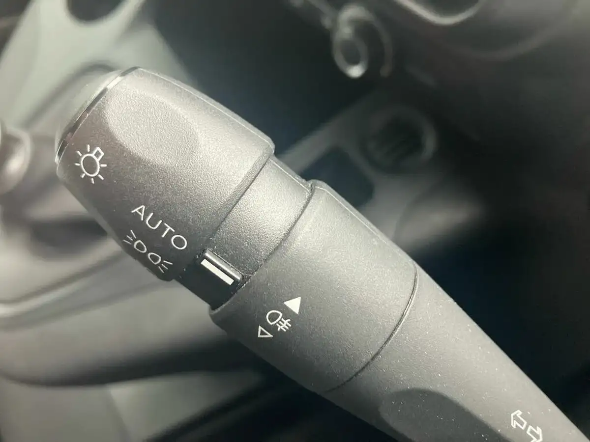 2023-peugeot-partner-15-bluehdi-1000-professional-premium-100pseu6d-ss-big-13