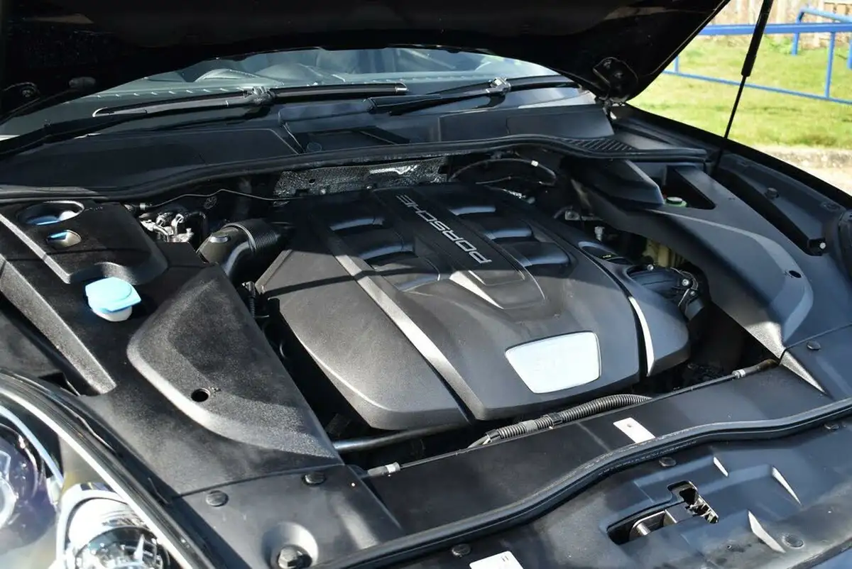 2018-porsche-cayenne-30td-diesel-platinum-edition-big-26