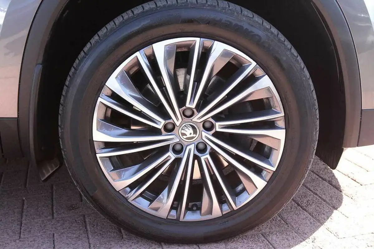 2022-skoda-kodiaq-20tdi-se-l-executive-150ps-big-4