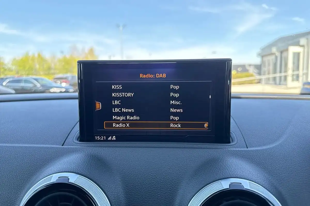 2019-audi-a3-16-30-tdi-s-line-sportback-5d-big-46