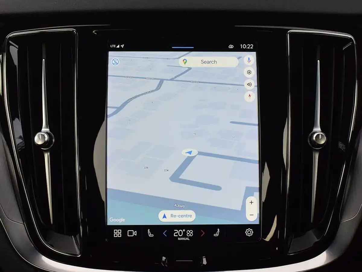 2022-volvo-v60-20-b3-core-big-13