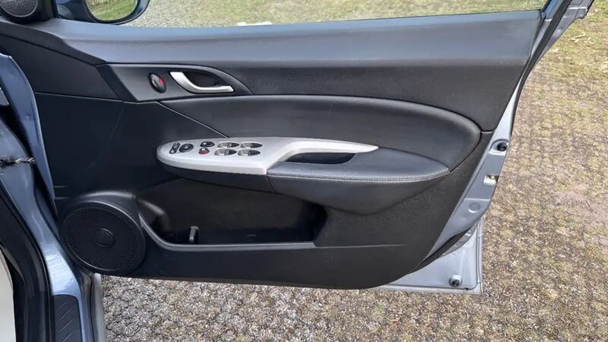 2008-honda-civic-18-ex-i-shift-big-15
