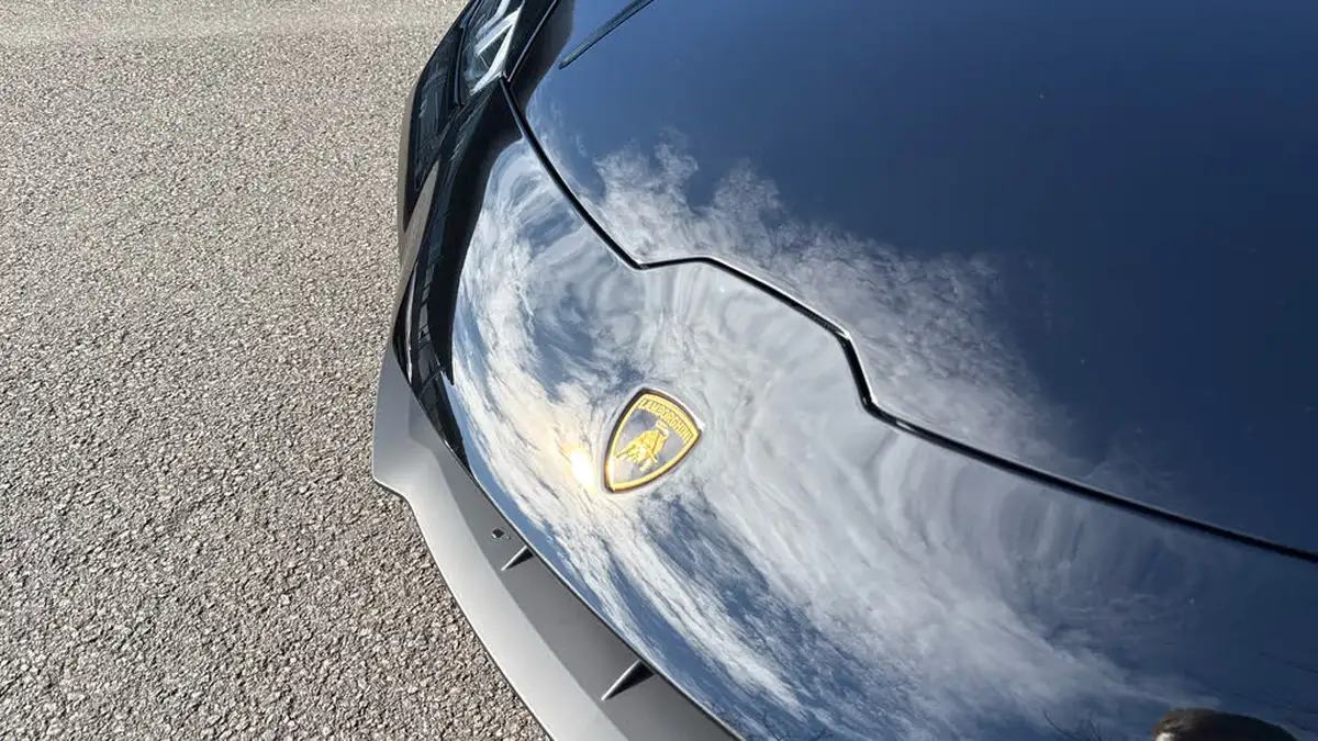 2022-lamborghini-huracan-big-10
