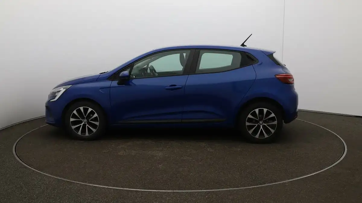 2022-renault-clio-10-tce-iconic-edition-big-60