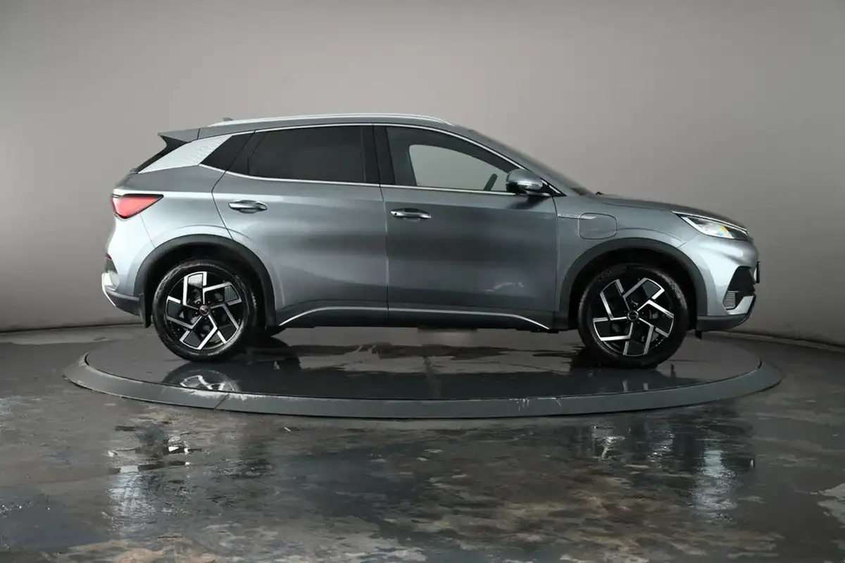 2023-byd-atto-3-e-active-big-30