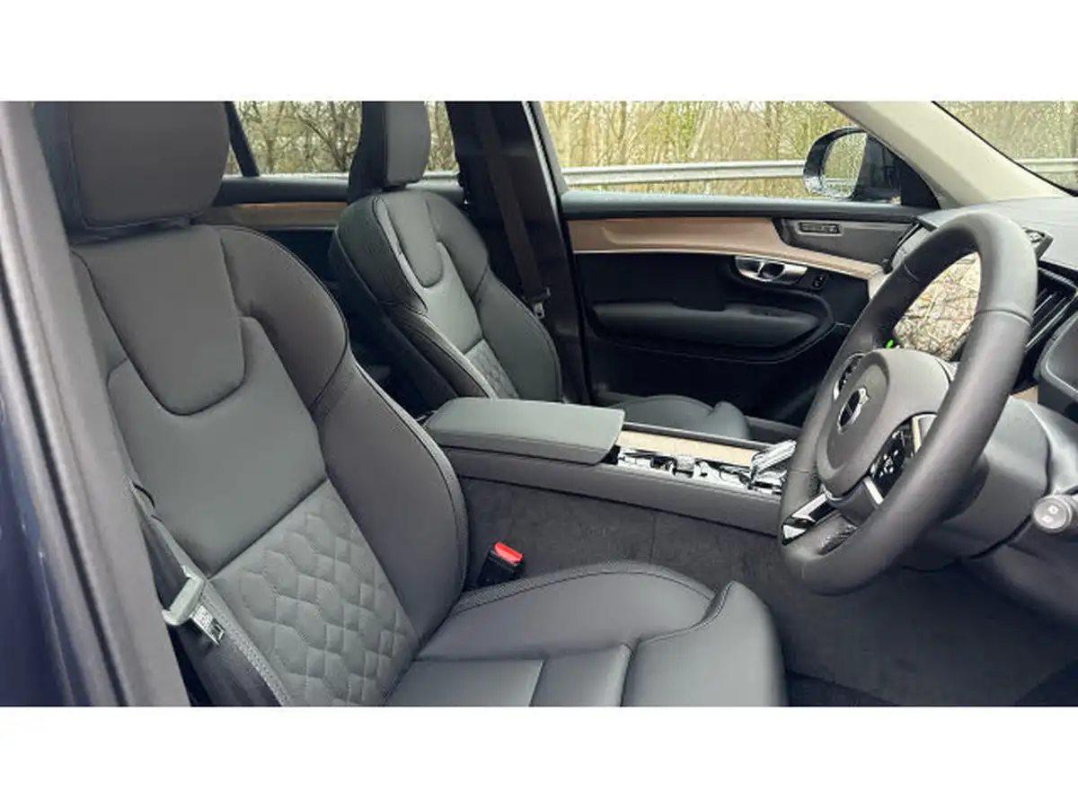 2024-volvo-xc90-20-b5-plus-big-8