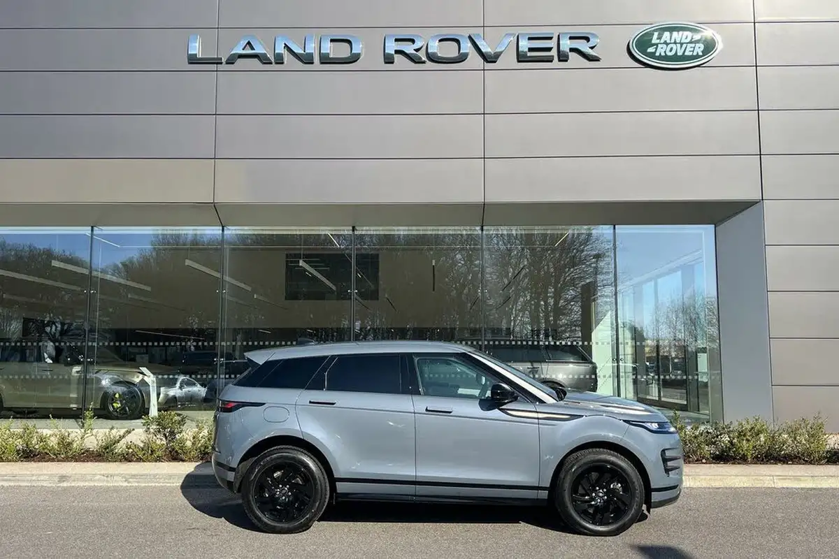 2022-land-rover-range-rover-evoque-20-d200-r-dynamic-s-big-1