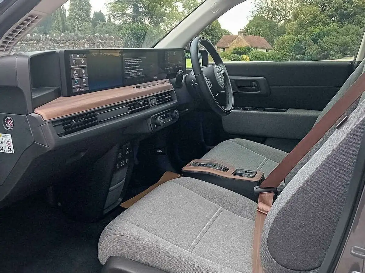 2021-honda-honda-e-e-advance-16in-big-1