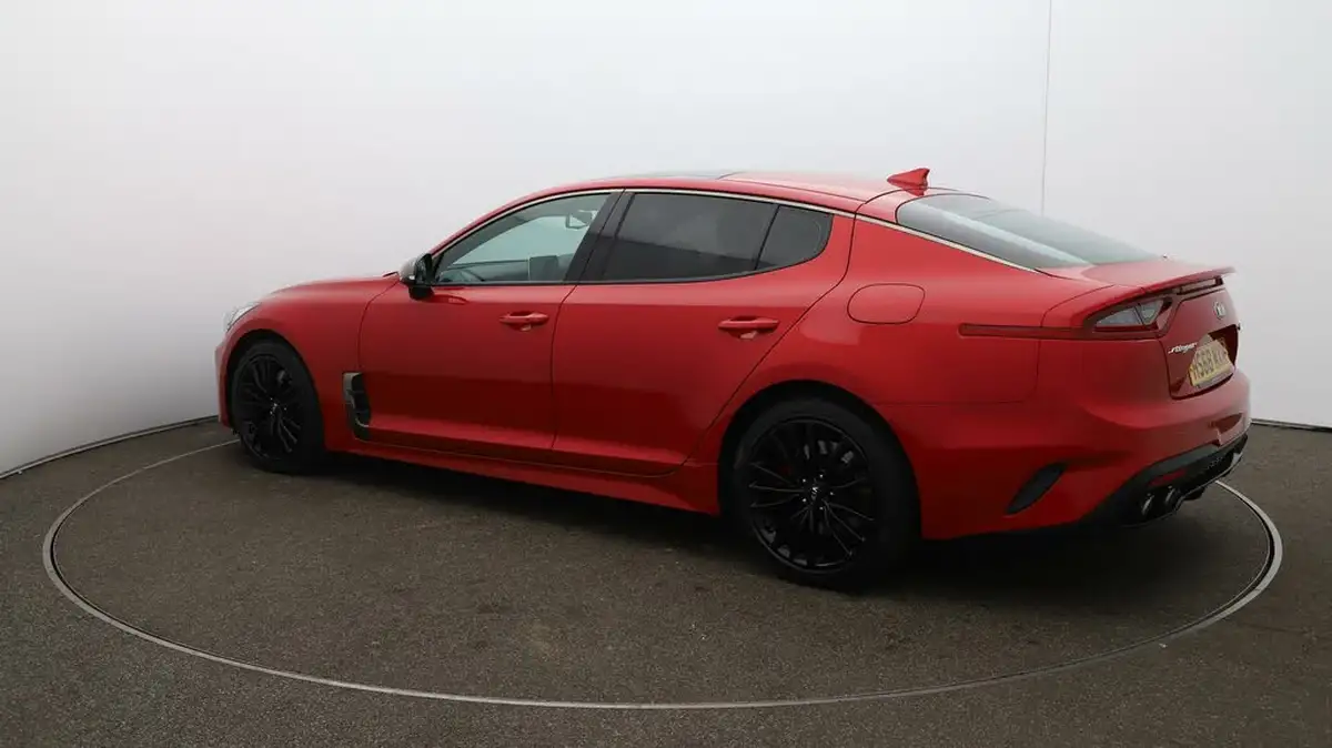 2019-kia-stinger-20-t-gdi-gt-line-s-244bhp-big-31