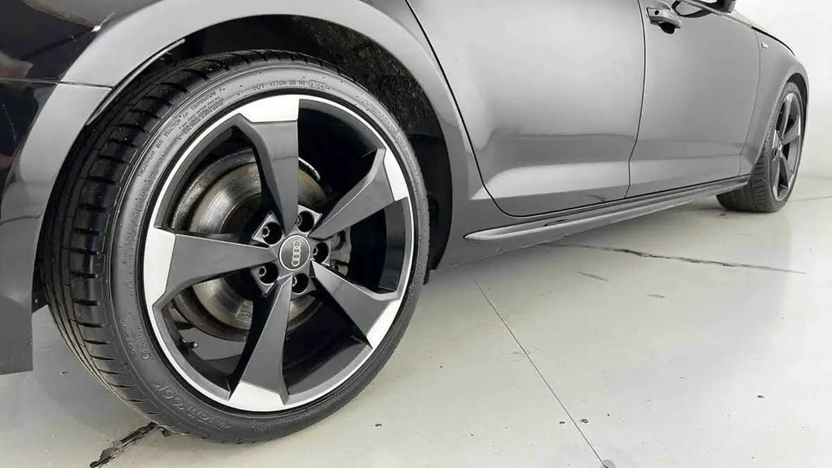 2019-audi-a4-20-35-tfsi-black-edition-s-tronic-big-29
