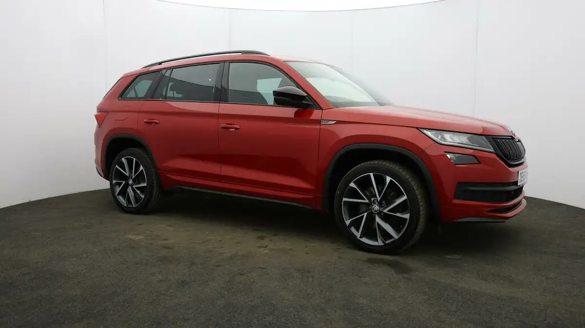 2019-skoda-kodiaq-20tdi-sportline-190ps-seats-scr-dsg-big-38
