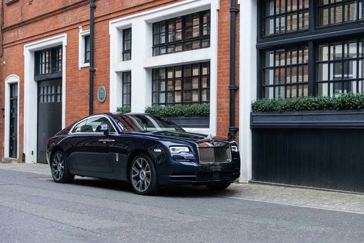 2021-rolls-royce-wraith-66-big-11
