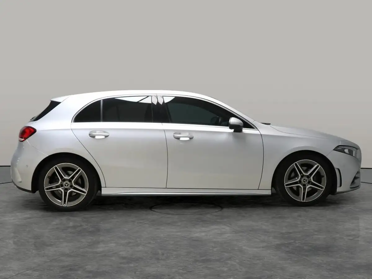 2019-mercedes-benz-a-class-13-a200-amg-line-premium-hatchback-5d-7g-dct-big-5