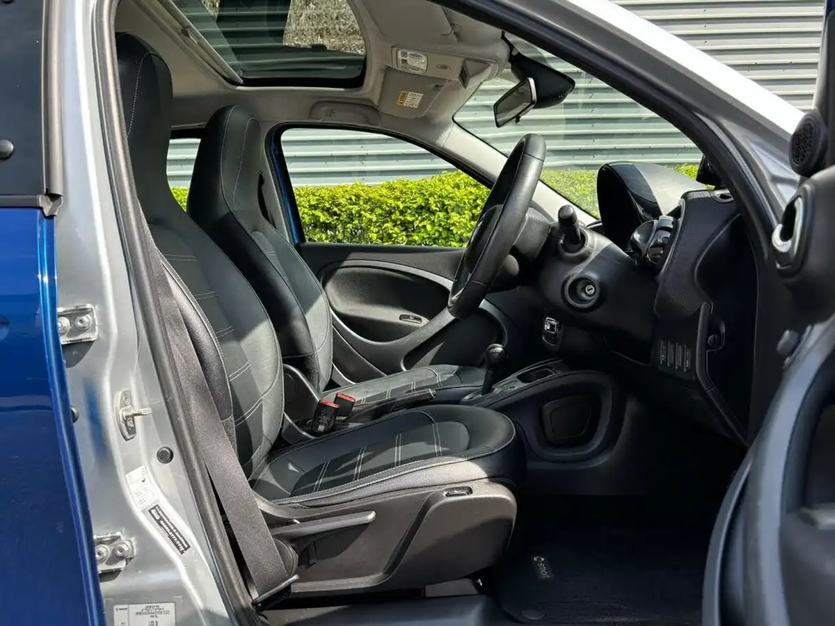 2016-smart-forfour-09-prime-premiumss-twinamic-big-11