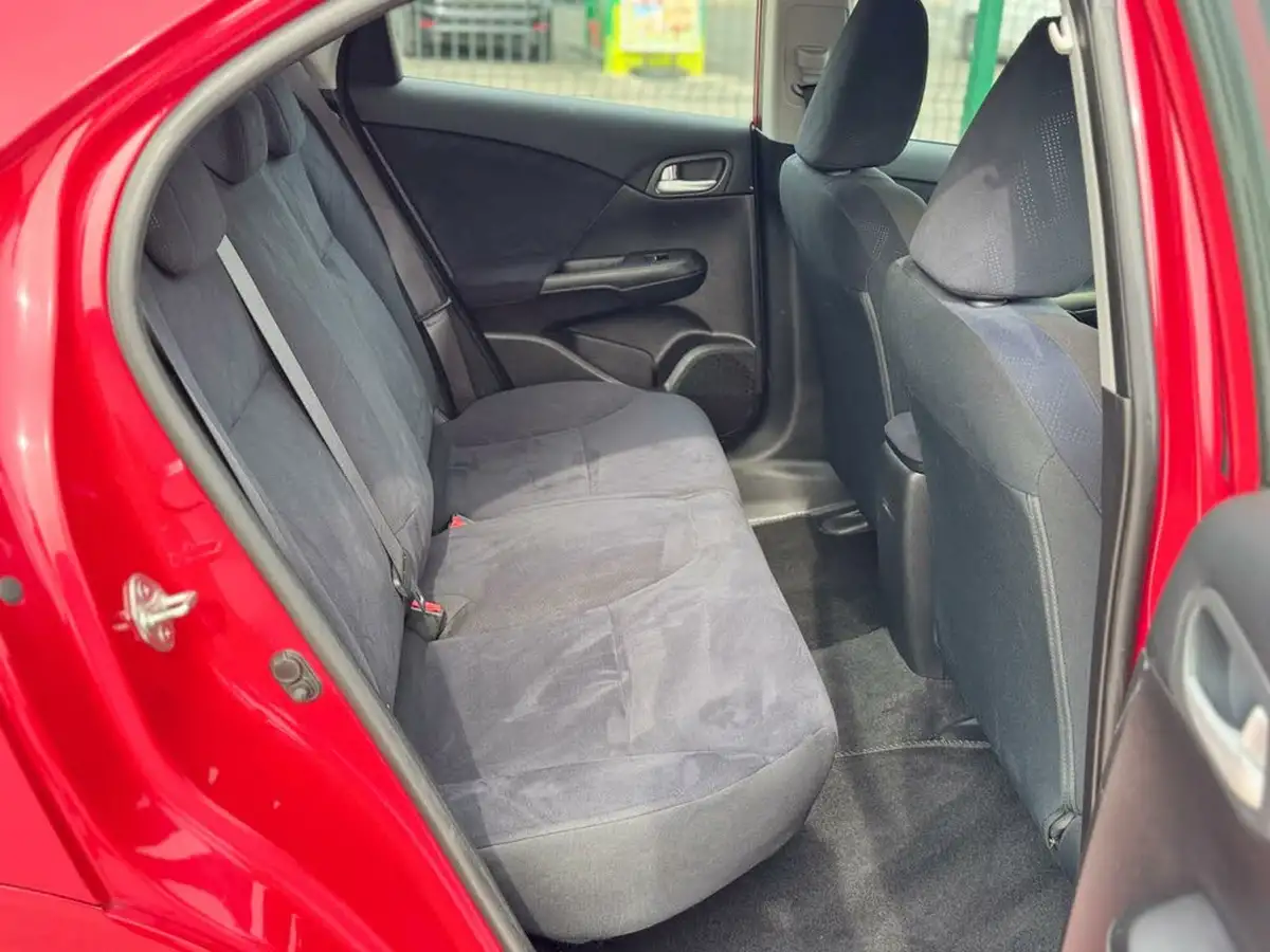 2012-honda-civic-18-ti-i-vtec-142ps-big-32