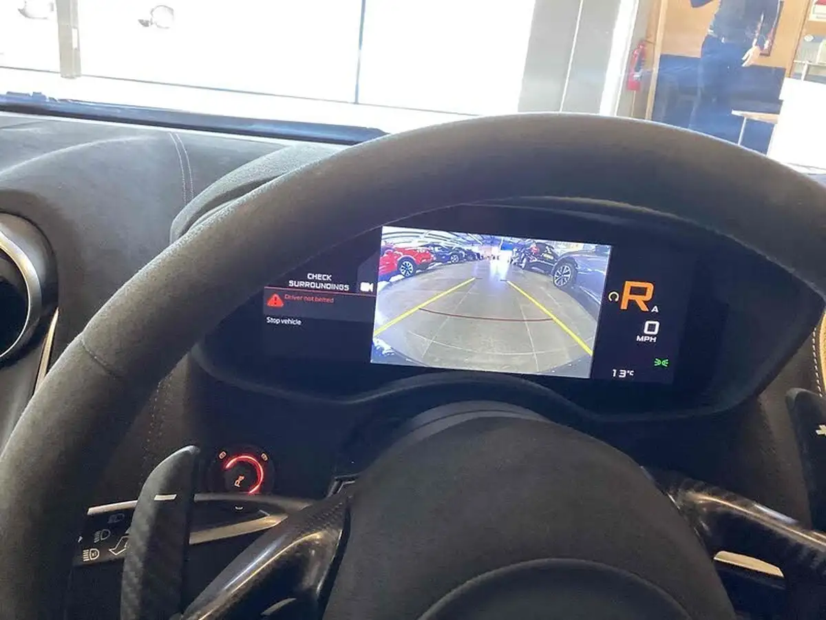 2019-mclaren-570s-38-coupe-big-4