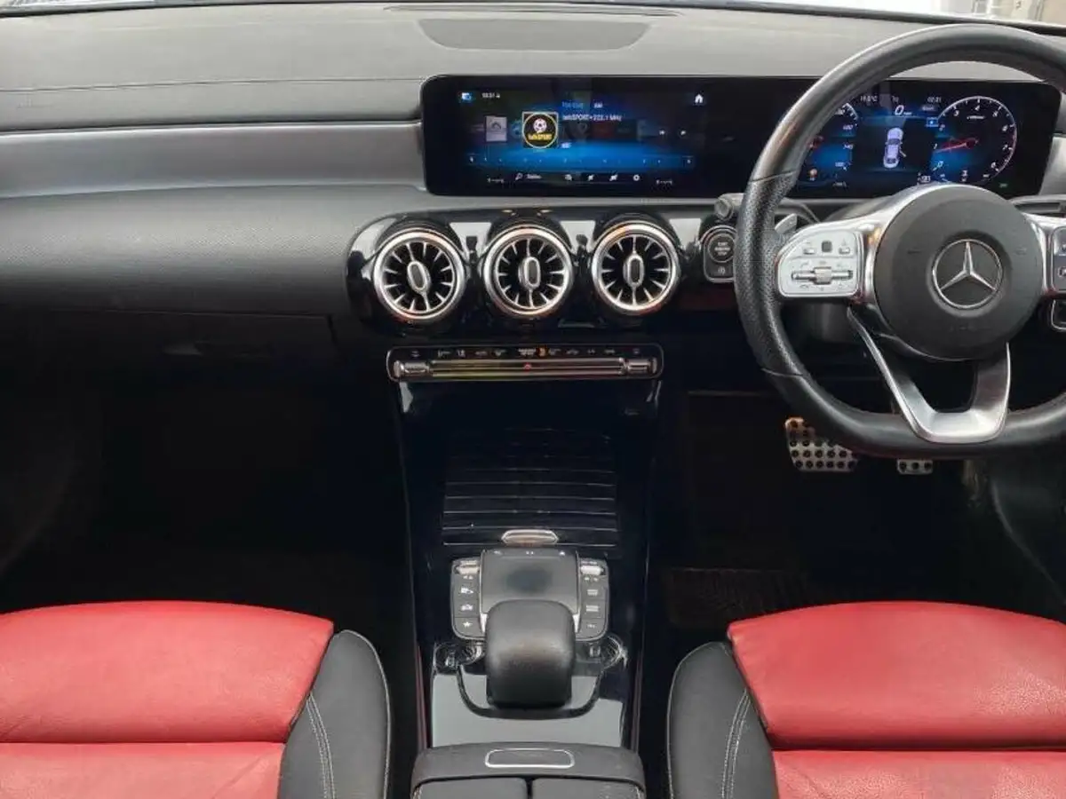 2020-mercedes-benz-cla-13-cla-180-amg-line-premium-plus-coupe-4d-big-3