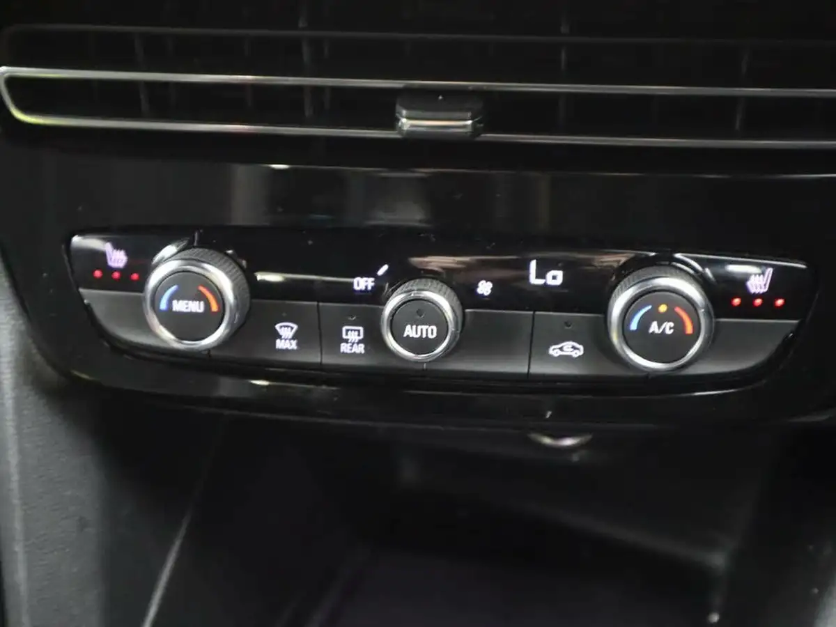 2024-vauxhall-mokka-12-gs-136ps-big-19