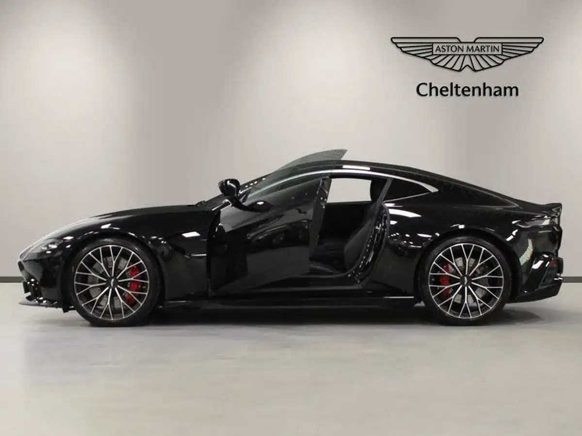 2024-aston-martin-vantage-40-v8-vantage-coupe-auto-big-22