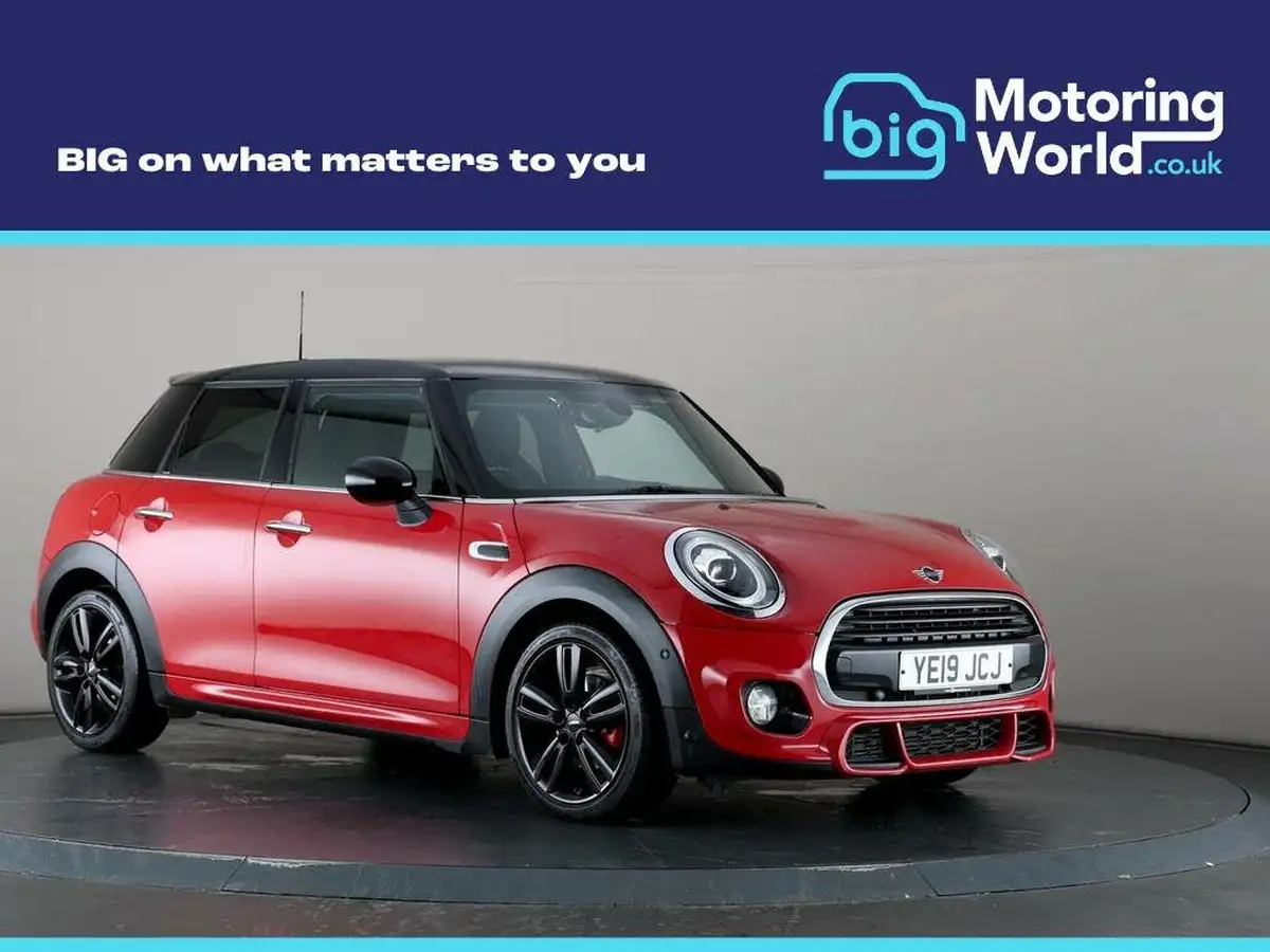 2019-mini-cooper-15-cooper-sport-hatchback-5d-auto-big-0