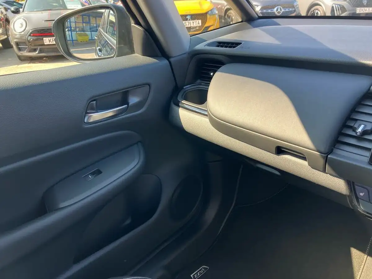 2023-honda-jazz-15-i-mmd-crosstar-advance-big-54