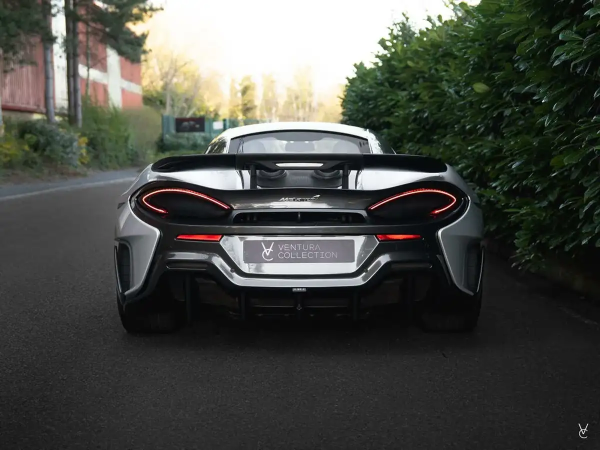 2019-mclaren-600lt-38-big-4