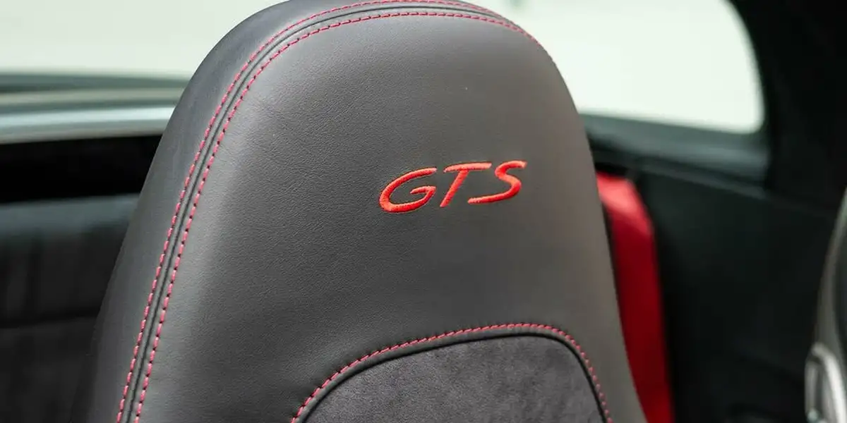 2018-porsche-911-30-targa-4-gts-450bhp-pdk-big-34