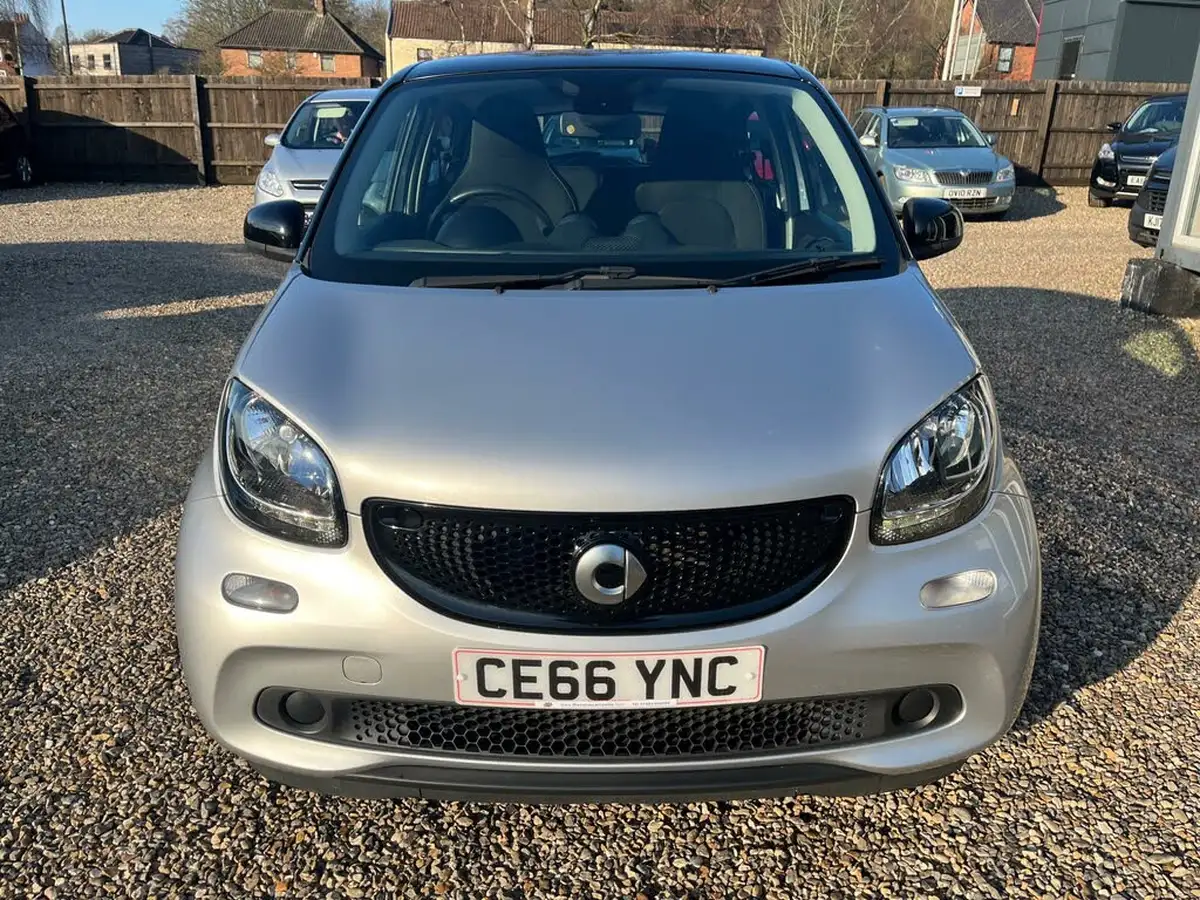 2016-smart-forfour-10-passion-71bhp-ss-big-1