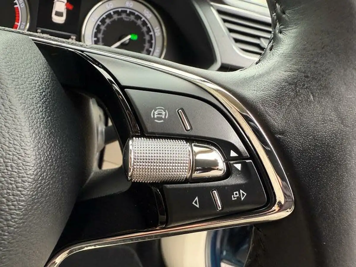 2021-skoda-superb-15-tsi-se-l-hatchback-dsg-big-30