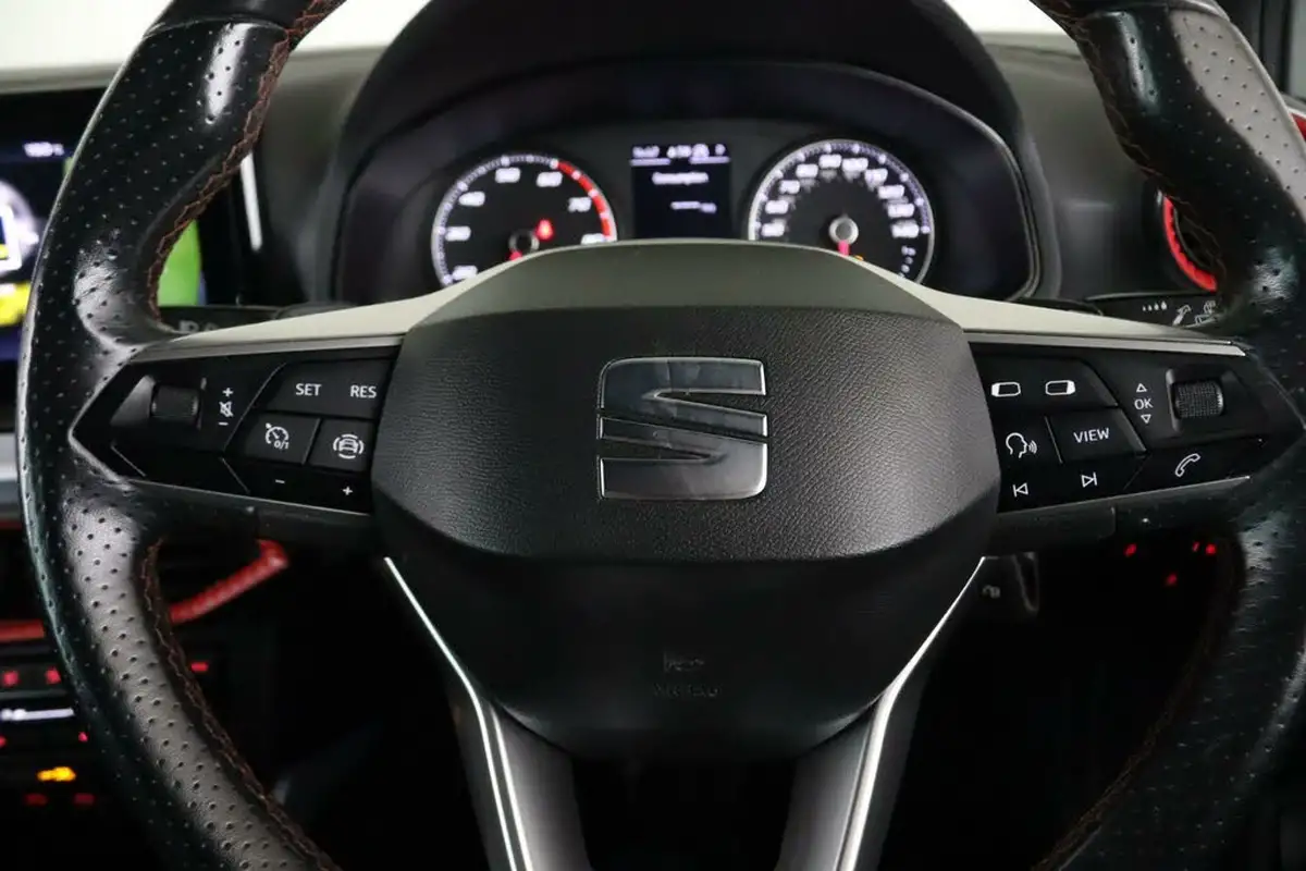 2022-seat-arona-10-tsi-fr-dsg-big-17