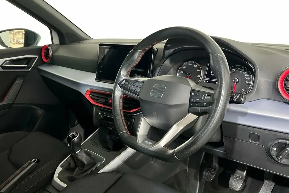 2022-seat-arona-10-tsi-fr-big-6