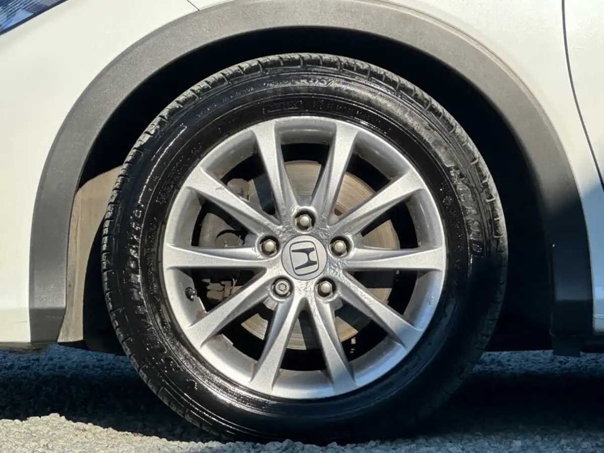 2013-honda-civic-18-ex-big-25