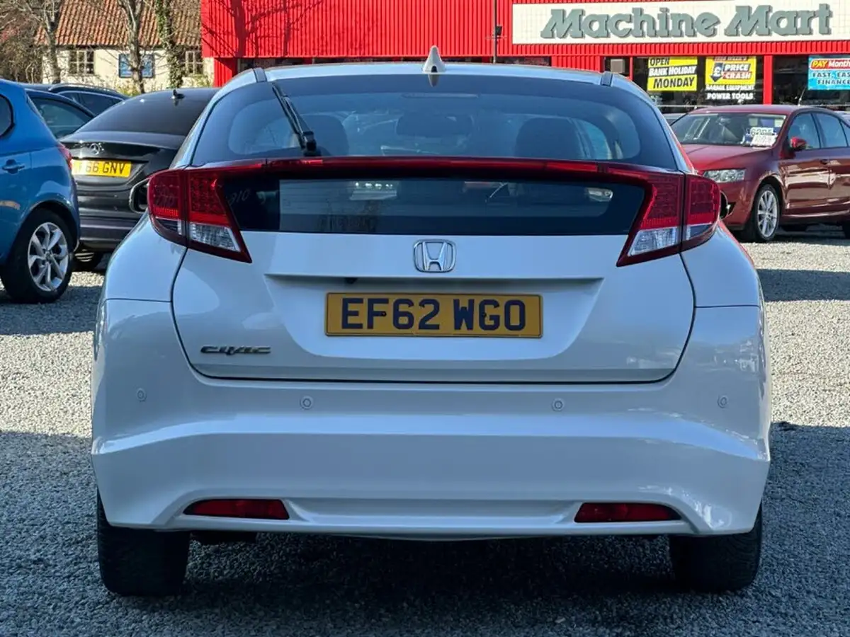 2013-honda-civic-18-ex-big-4