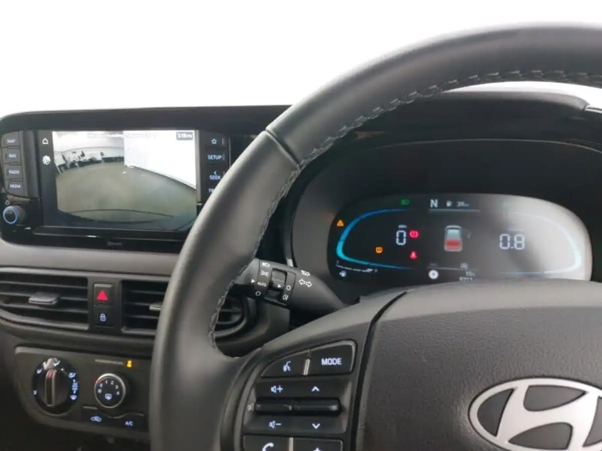 2024-hyundai-i10-10-advance-63ps-auto-big-6