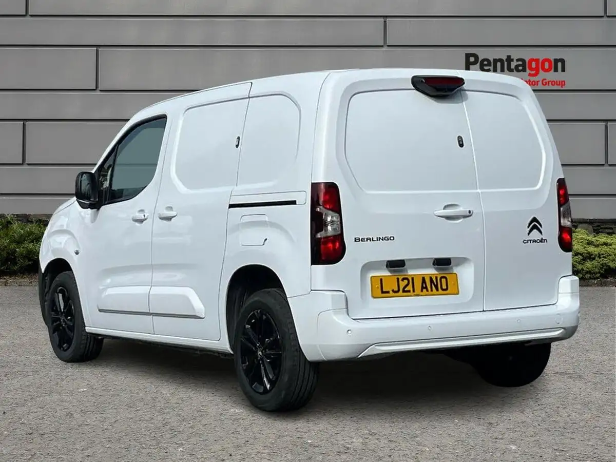 2021-citroen-berlingo-15bluehdi-1000-driver-100pseu6dt-e-ss-big-1