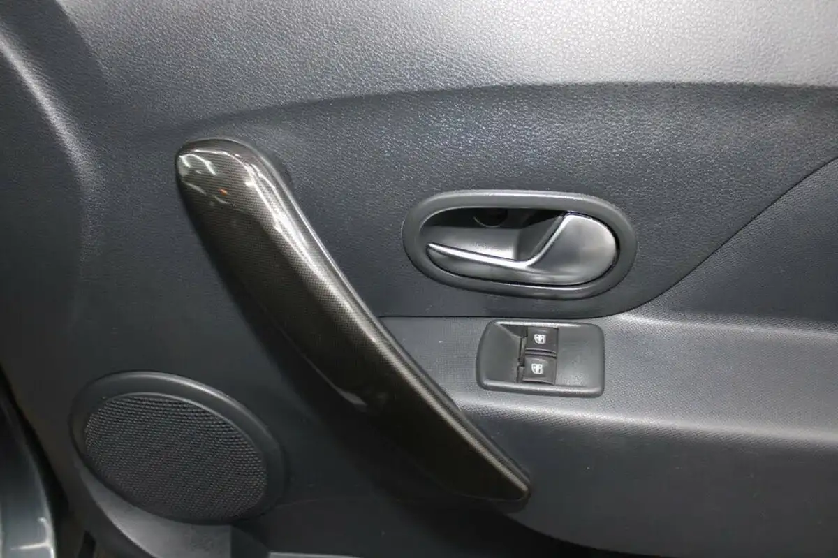 2019-dacia-sandero-09-tce-comfort-ss-big-18