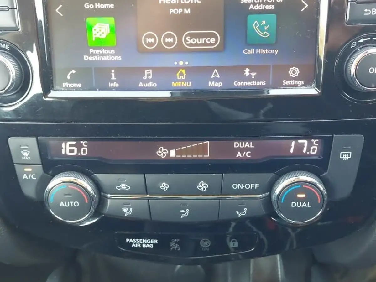 2019-nissan-qashqai-15dci-acenta-premium-heat-pack-big-15