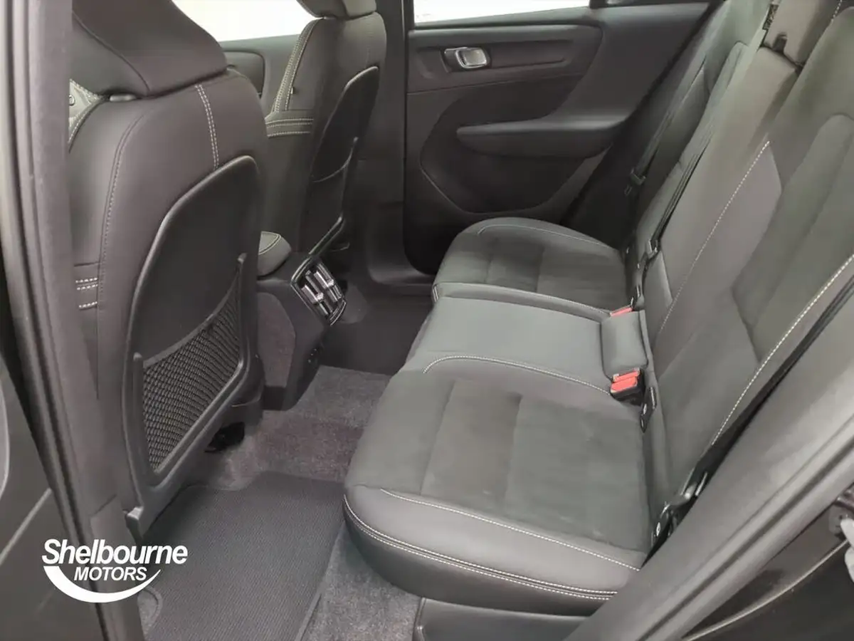 2024-volvo-xc40-20-b3-plus-big-7